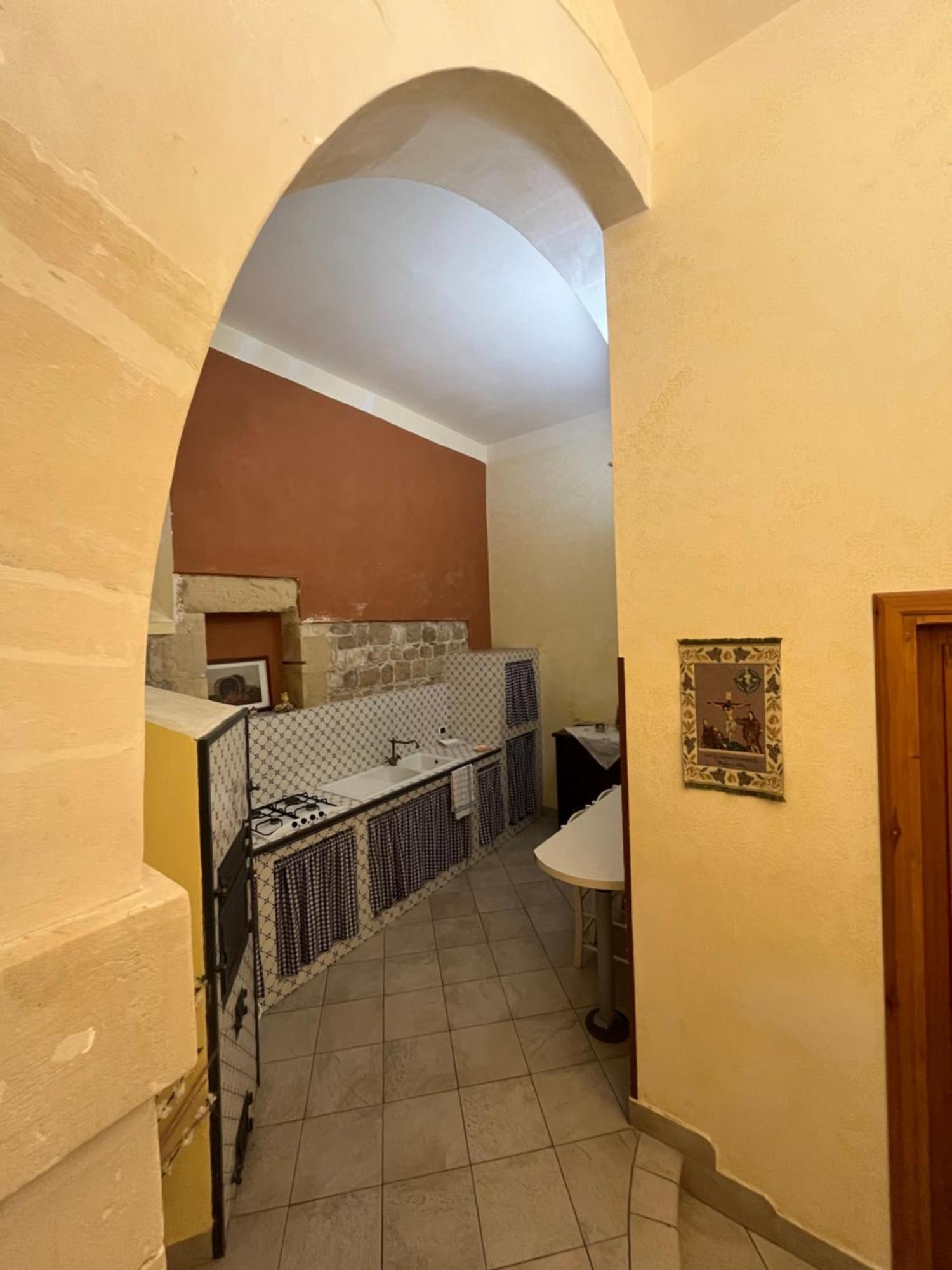 B&B Candido Vacanze Модика Екстериор снимка